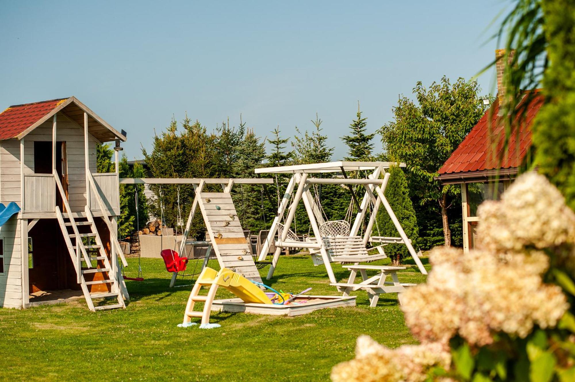 Zagaje Pokoje Goscinne Sarbinowo Bagian luar foto